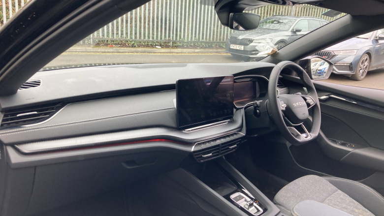 Skoda Octavia 1.5 TSI 150 e-TEC Sportline 5dr DSG Petrol Estate